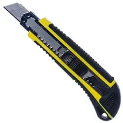 Нож строительный TRIPLE-CUT 18*100мм 3 запасных лезвия. 35-50020 - PRORAB